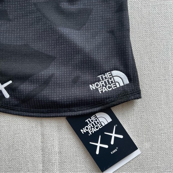 THE NORTH FACE x KAWS Balaclava Ski Mask 'Black Dragline Print' - Picture 5 of 6